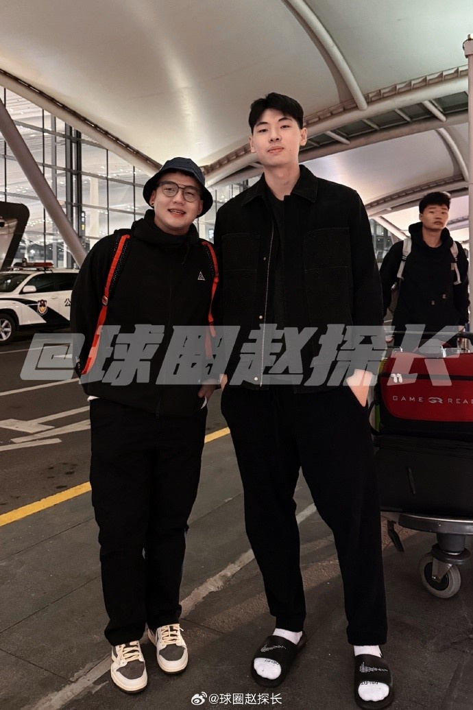 加油！探長(zhǎng)：崔永熙將在今晚啟程飛往美國(guó) 開(kāi)啟又一段康復(fù)訓(xùn)練