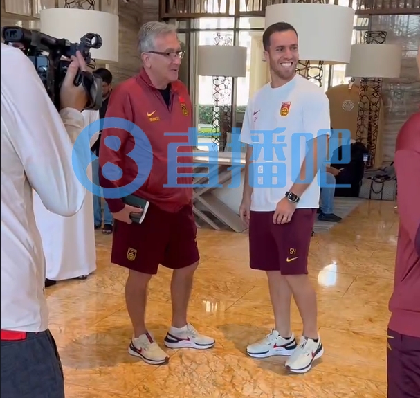 記者：塞爾吉尼奧肯定補報名&就等FIFA，對出戰(zhàn)中沙戰(zhàn)持樂觀態(tài)度