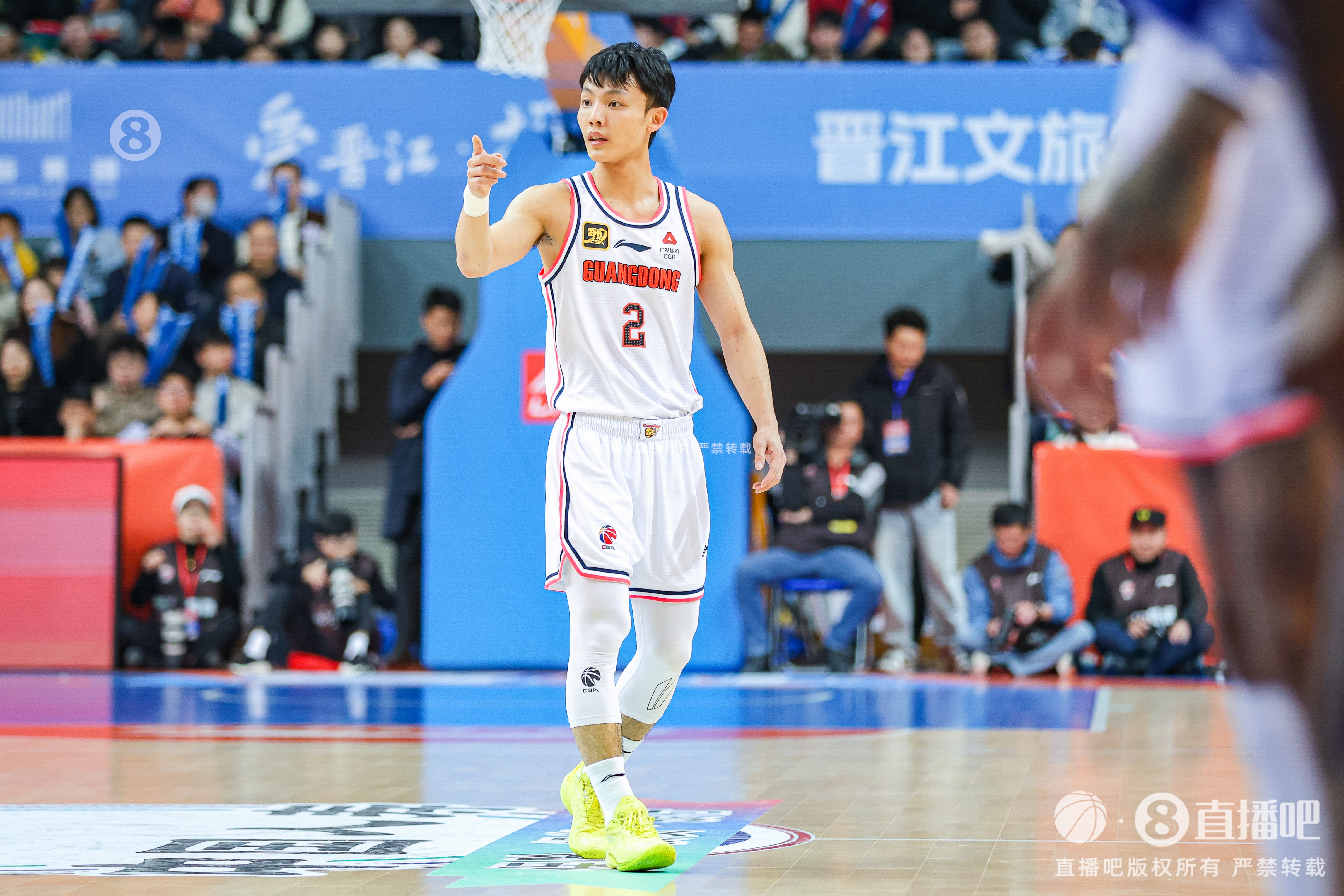 徐杰：身高不是打籃球的唯一標準 努力、勤奮、自律也是天賦