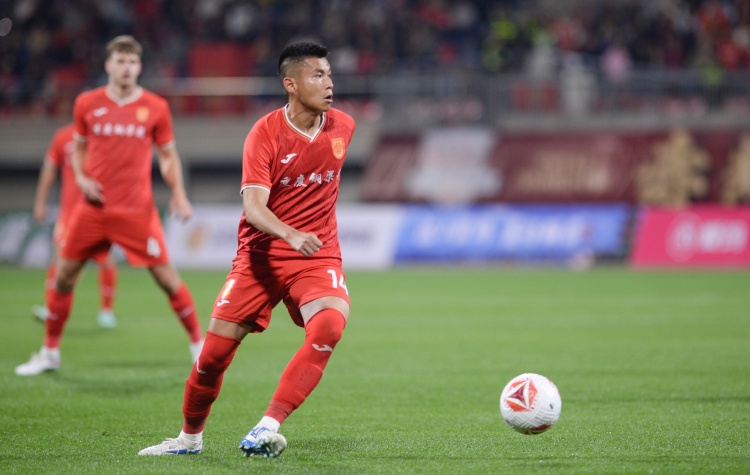 重慶銅梁龍官方：程燁桐傷缺2-3周，黃希揚(yáng)傷缺1周